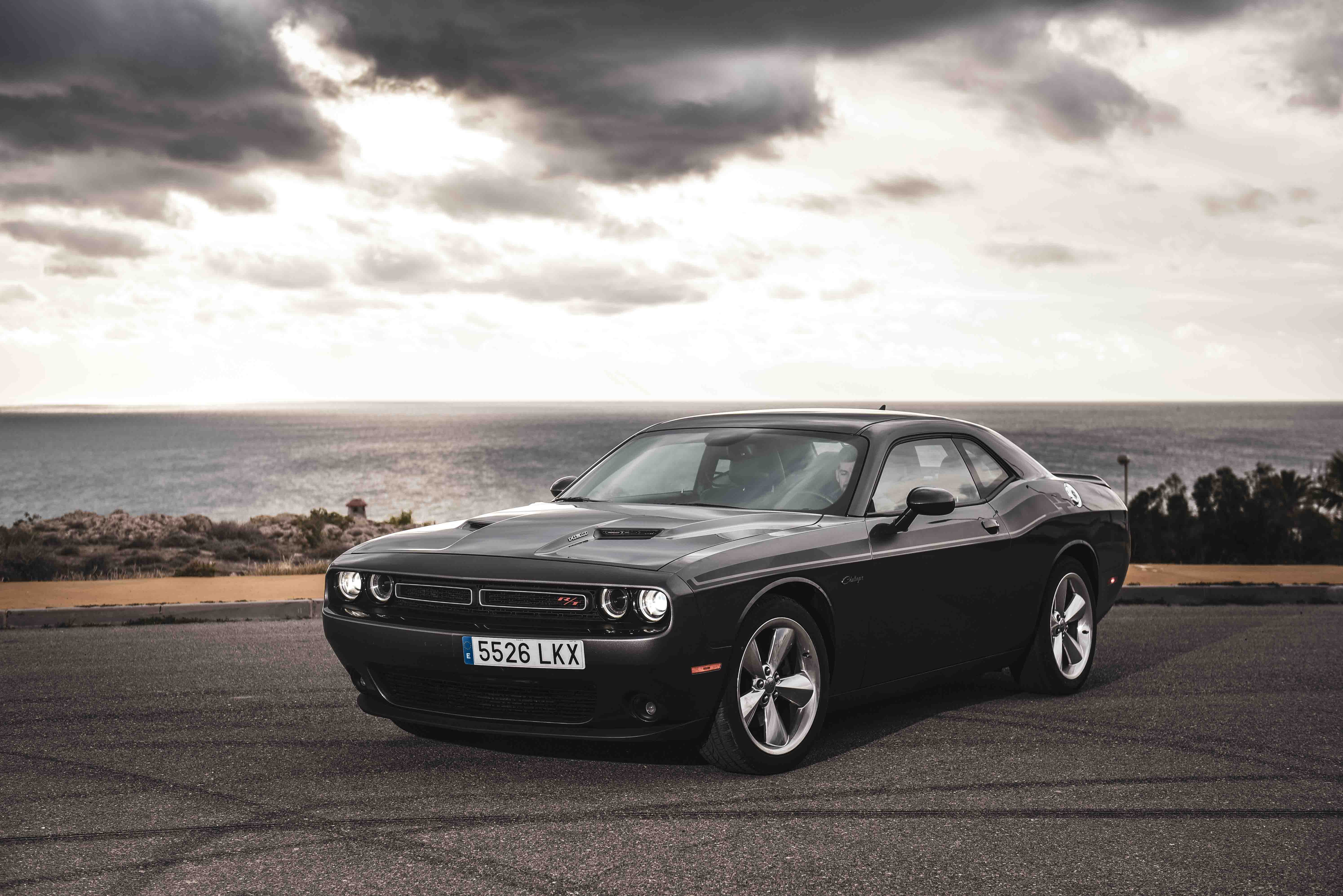 Dodge y Mustang 174